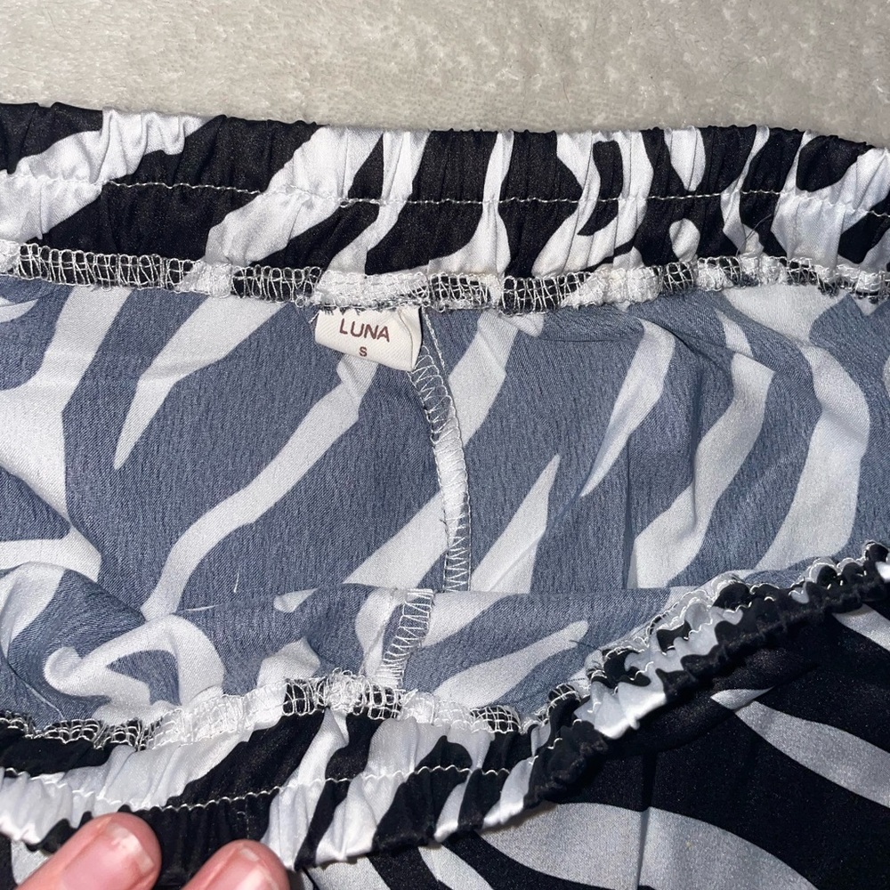 NWT Matching Pajama Set - Picture 6 of 7